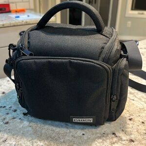Caden Camera Bag. NWOT.